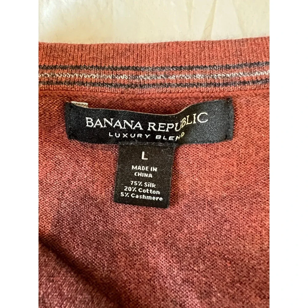 Banana Republic Sweater Mens L Brown Luxury Blend Silk Cashmere V-Neck Knit Soft